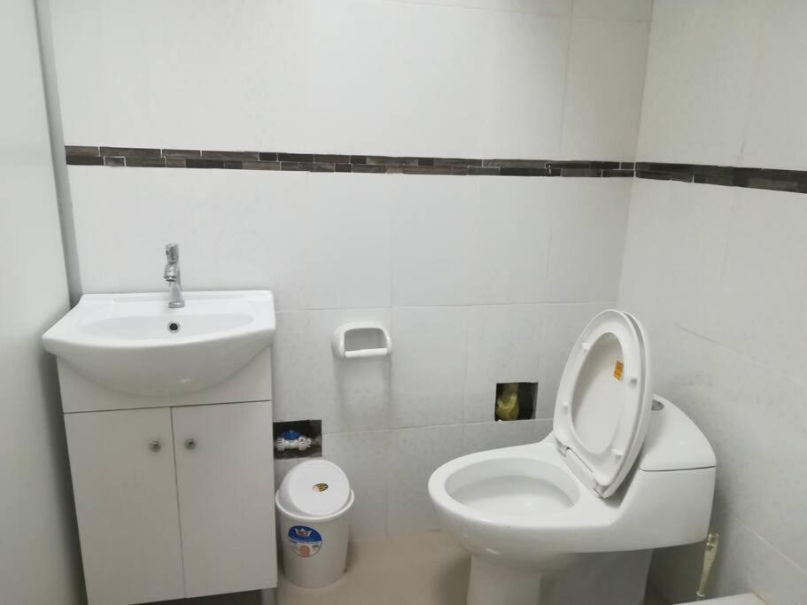 Appartamento Studio Entero Cerca Al Palacio Gobierno Distretto di Distretto di Lima Esterno foto